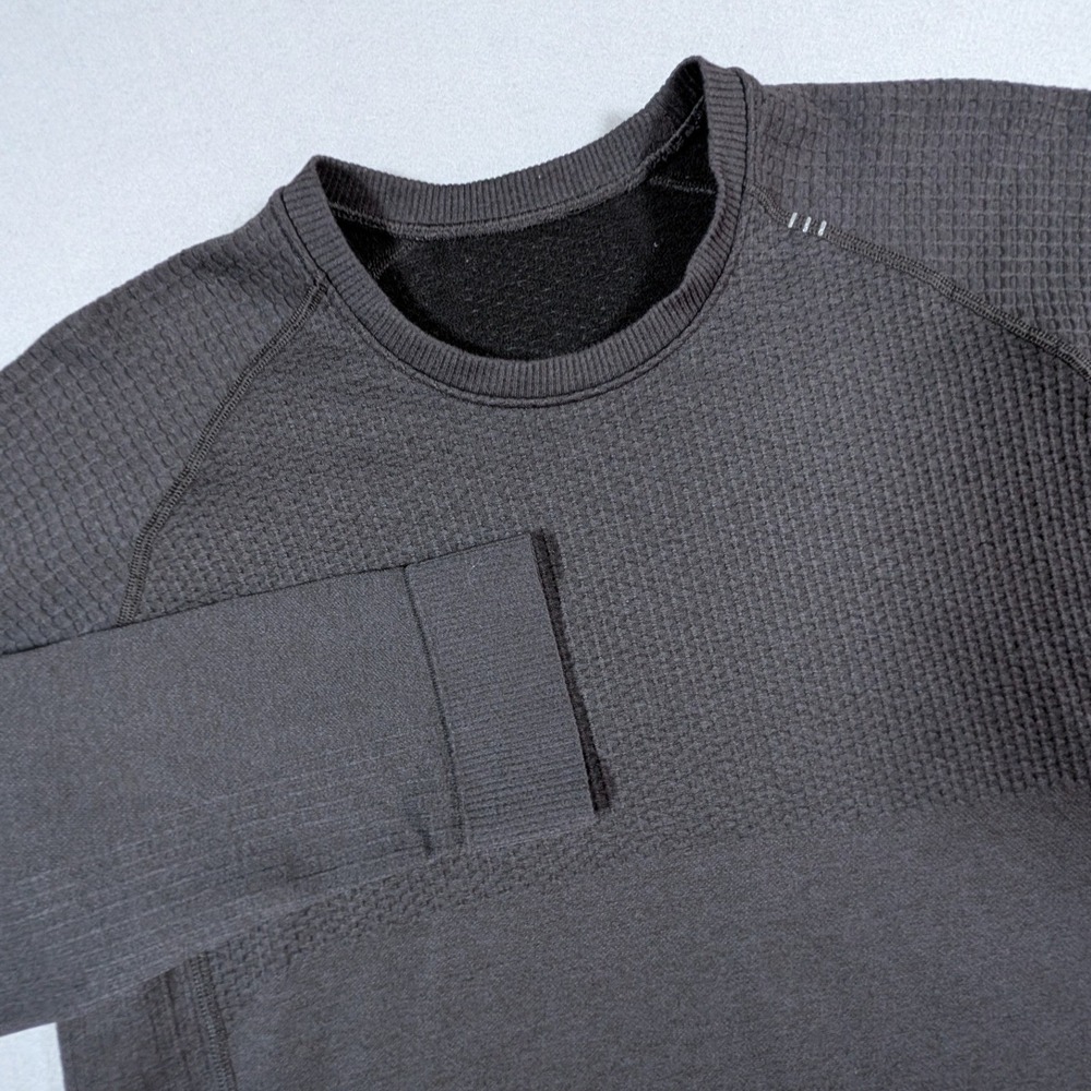 Lululemon Engineered Warmth Crewneck Mens Medium Merino Wool Blend Sweater